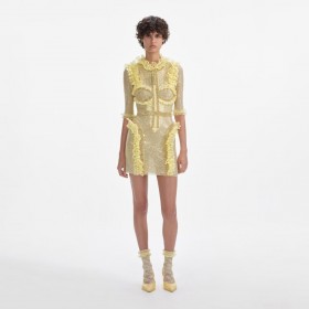  Robe courte jaune à volants et strass pour femme | Robes Self Portrait